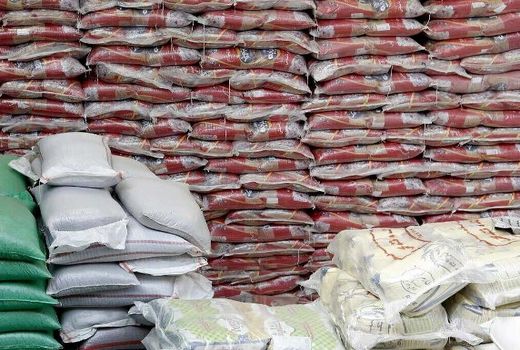 توزیع کالا های اساسی ویژه ماه رمضان در مرودشت