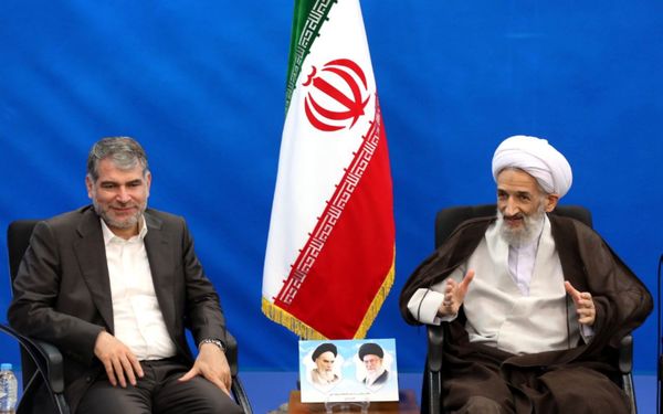 ایجاد زنجیره ارزش تولید با آمایش استان ها با فاینانس/دومین فرماندهی قدرت در دنیا غذا است