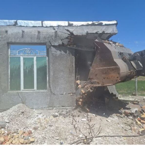 قلع و قمع ۳۶بنای غیرمجاز در اراضی کشاورزی شهرستان قزوین