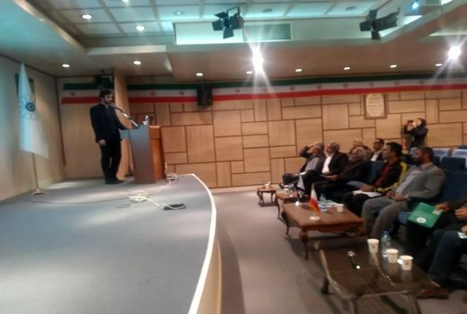 برگزاری کارگاه آموزشی اصول احداث گلخانه در نمایشگاه کشاورزی قزوین