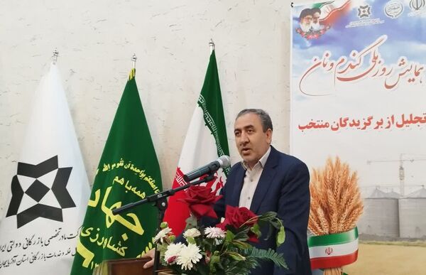 پخت روزانه 9 میلیون قرص نان در نانوایی‌های آذربایجان غربی