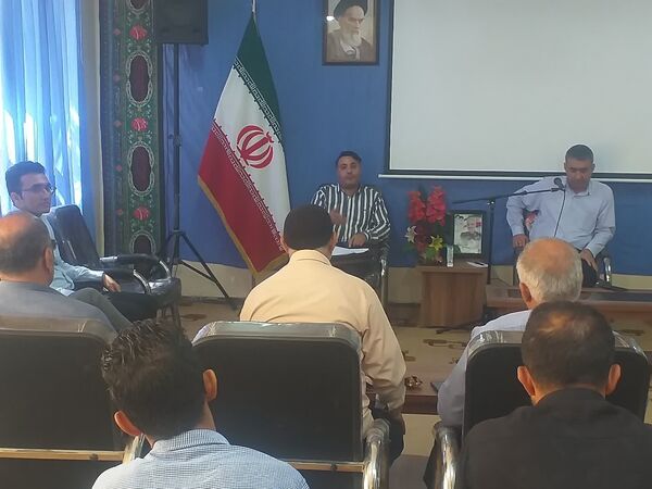 آشنایی نانوایان آغاجاری با کارت‌خوان نانینو