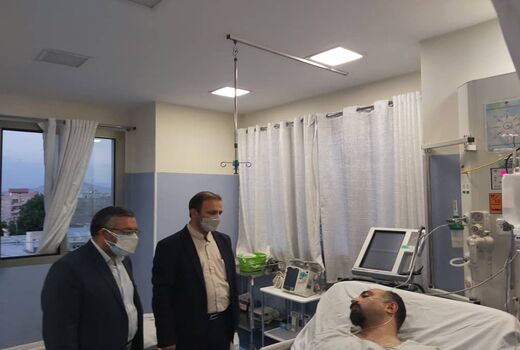 دلجویی رییس سازمان جهاد کشاورزی آذربایجان غربی از مصدومان حادثه غم انگیز واژگونی اتوبوس حامل جمعی از خبرنگاران رسانه های کشور