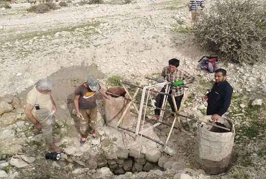  قنات روستای تنگ نارک در خنج مرمت می شود  
