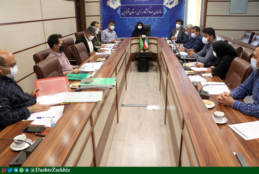 پرونده ۲۴ طرح کشاورزی و صنایع وابسته به آن در قزوین مورد بررسی قرار گرفت