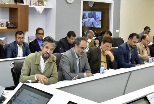 رونمایی از کتاب زرشک و افتتاح مرکز توسعه و ترویج زرشک و عناب در ایام جشنواره