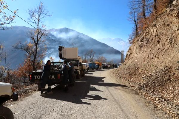 روایت جنگل/ نبرد نفس‌گیر با آتش هیرکانی که آرام ‌نمی‌گیرد