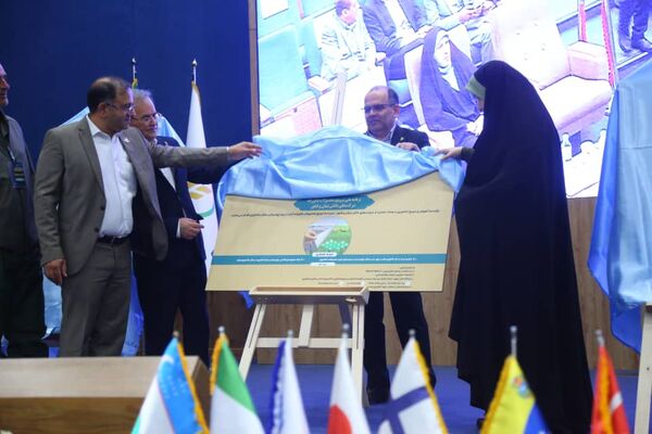 رونمایی از سه طرح ملی و امضای سه تفاهم‌نامه در نهمین همایش ملی زنان روستایی و عشایری