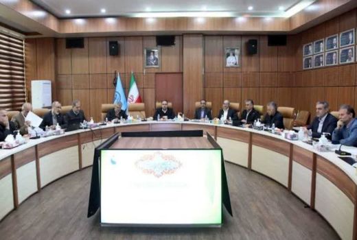 اقتصاد دریا محور به صورت جدی دنبال شود