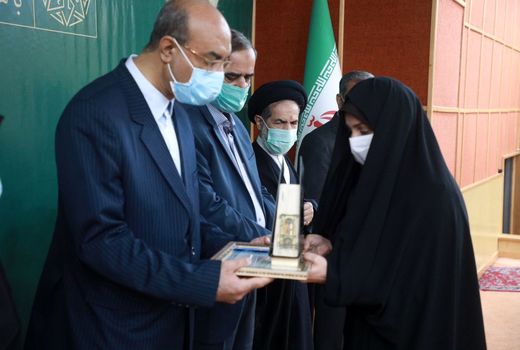 سازمان جهاد کشاورزی استان قزوین به عنوان دستگاه برتر در شاخص‌های استانی جشنواره شهید رجایی معرفی شد