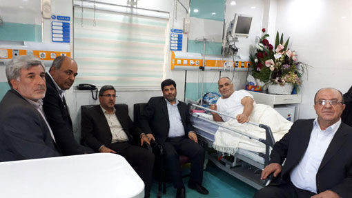 عیادت رئیس سازمان جهادکشاورزی استان آذربایجان شرقی از جانباز جهادگر دکتر حاج حسین همتی