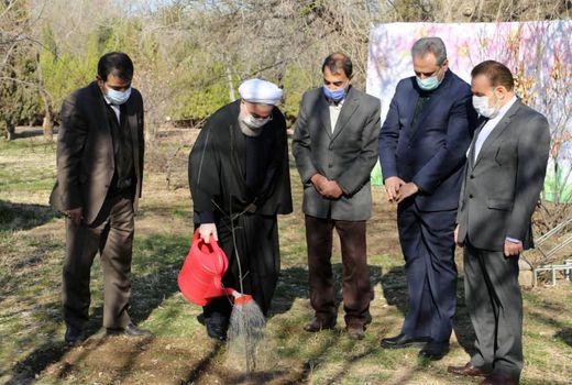 مراسم روز درختکاری و آغاز هفته منابع طبیعی با حضور رئیس جمهوری و وزیر جهاد کشاورزی