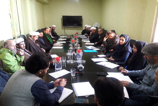 برنامه‌های دهه مبارک فجر مبتنی بر شهید و شهادت‌طلبی باشد 