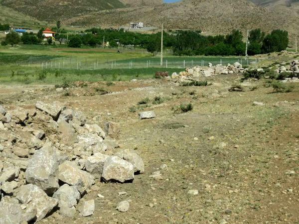 اجرای حکم قلع و قمع دیوار کشی غیر مجاز در شهرستان کوهرنگ