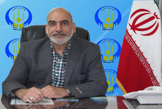 سوء مدیریت بر منابع آبی حوضه زاینده‌رود حاکم است