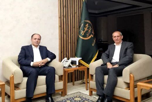 دیدار رئیس سازمان جهادکشاورزی آذربایجان شرقی با وزیر جهاد کشاورزی 