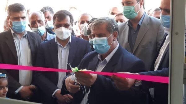 مرکز پرورش ماهی های زینتی در روستای مارکده شهرستان سامان افتتاح شد