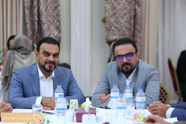 نشست صمیمی وزیر جهاد کشاورزی با خبرنگاران