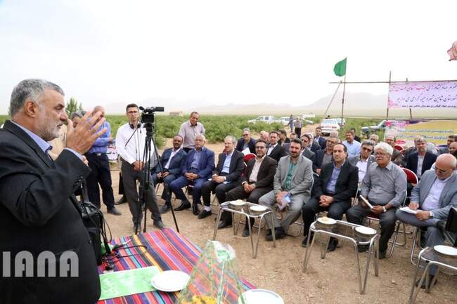 سفر وزیر جهاد کشاورزی به شهرستان میمه، استان اصفهان
