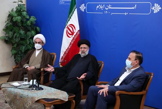 استان ایلام می تواند قطب کشاورزی و دامداری منطقه باشد