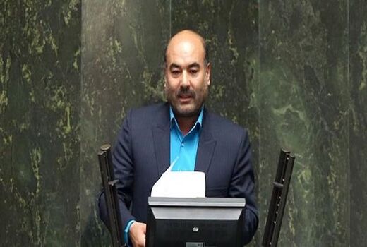 عملکرد مجلس بسیار ضعیف است