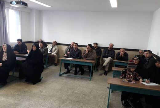 برگزاری کارگاه آموزشی پرورش کرم ابریشم در شهرستان تهران