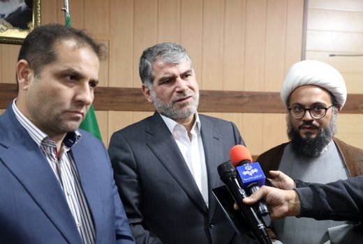 احیا و بازسازی باغات شهرستان کوثر در راستای ارتقا محصولات باغی