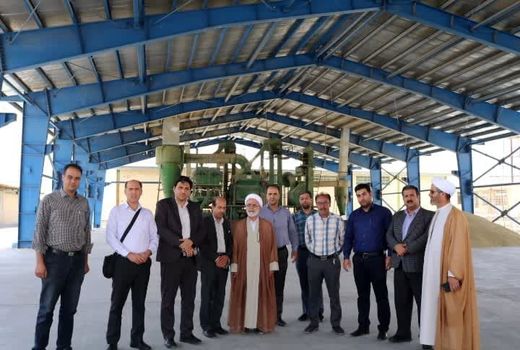 بازدید نماینده بروجن و رئیس و مسئول حوزه نمایندگی ولی‌فقیه از شرکت خدمات حمایتی کشاورزی