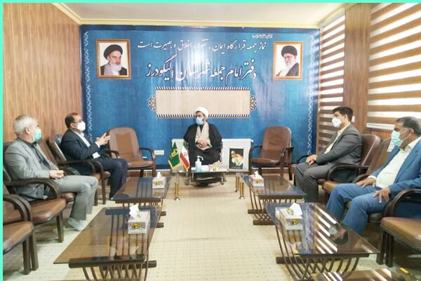 دیدار رئیس سازمان جهاد کشاورزی استان لرستان با امام جمعه شهرستان الیگودرز