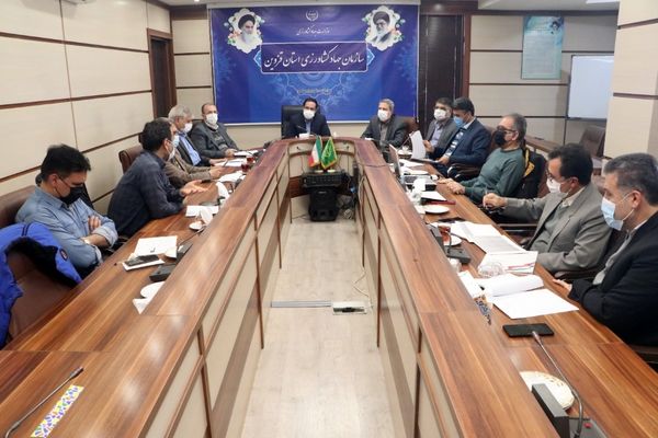 ۹۸۲ هکتار از اراضی کشاورزی استان قزوین به سامانه نوین آبیاری مجهز شد