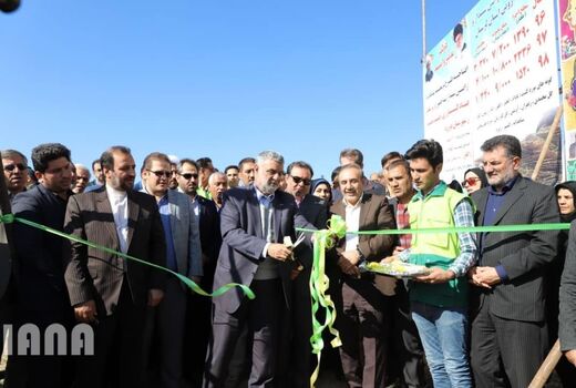 بازدید و بهره برداری از طرح‌های بخش کشاورزی استان لرستان