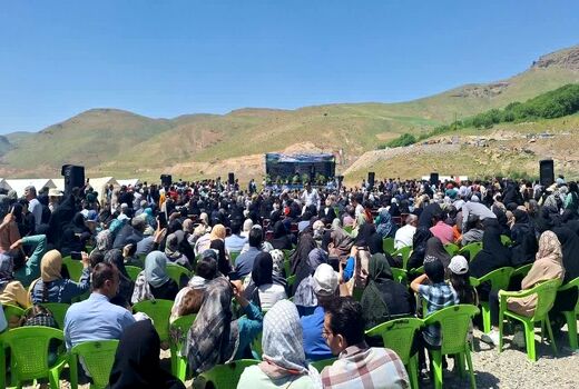برگزاری جشنواره بومی و کشاورزی در عجب‌شیر با استقبال گسترده