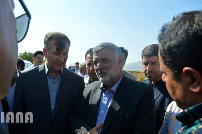 بازدید و بهره برداری پروژه های بخش کشاورزی در سفر وزیر جهاد کشاورزی به استان فارس