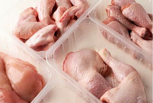 خروج گوشت مرغ، کمبود در بازار خراسان شمالی را دامن زد