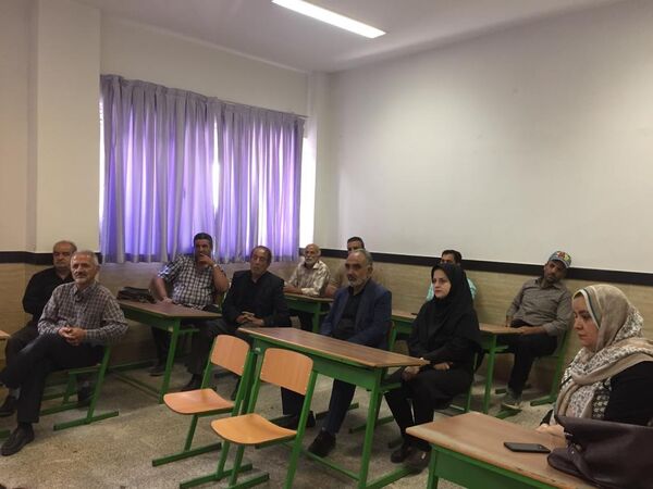 دومین کارگاه آموزشی مبارزه با آفت مگس میوه مدیترانه ای در شهرستان تهران برگزار شد