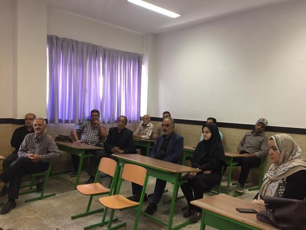 دومین کارگاه آموزشی مبارزه با آفت مگس میوه مدیترانه ای در شهرستان تهران برگزار شد