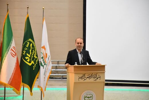 تجارت محصولات کشاورزی نباید به‌عنوان یک حرفه منفی در جامعه معرفی شود