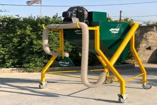 ساخت دستگاه جمع‌آوری محصولات کشاورزی در رستم