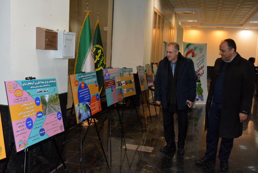 گشایش نمایشگاه دستاوردهای ۱۵ ماهه دولت مردمی سیزدهم در بخش کشاورزی آذربایجان شرقی