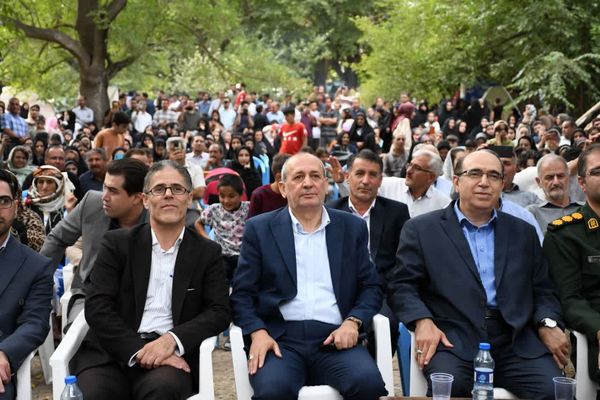 جشنواره سماق قرمز چهاردانگه هوراند؛ گامی برای برندسازی محصولات کشاورزی