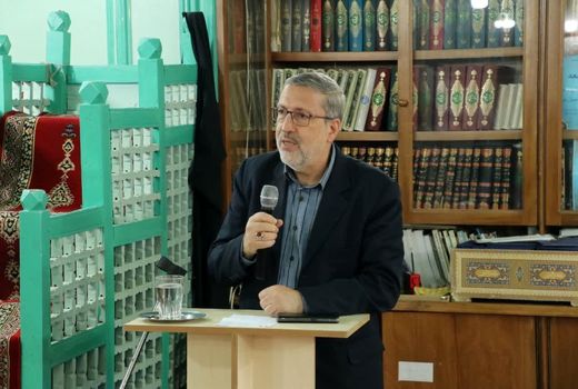 کشاورزان روستای ماهین در یکپارچه سازی اراضی کشاورزی پیش‌قدم باشند