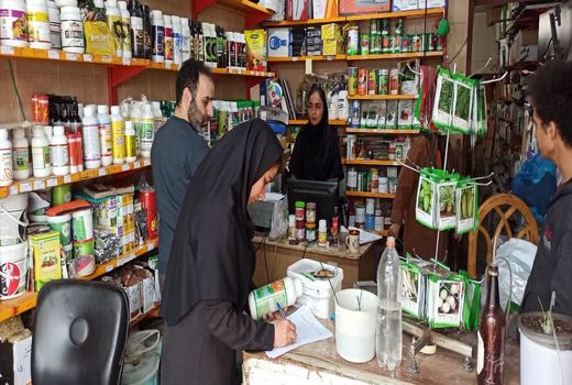 نظارت بر داروخانه های گیاهپزشکی در آبادان