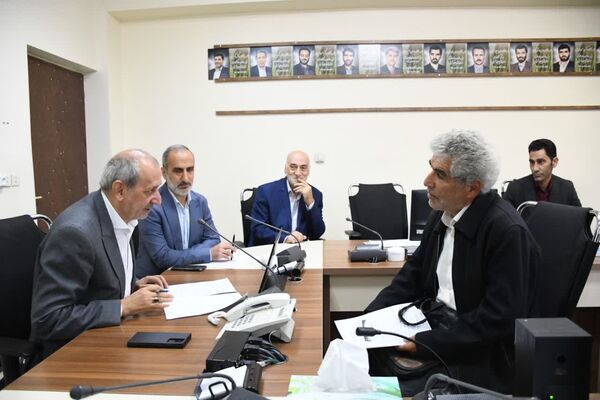 مشکلات کشاورزان باید بی‌واسطه شنیده و سریع حل شود