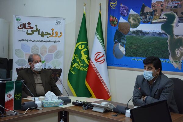 موضوع خاک باید همانند موضوع بحران دریاچه ارومیه مطالبه گری شود