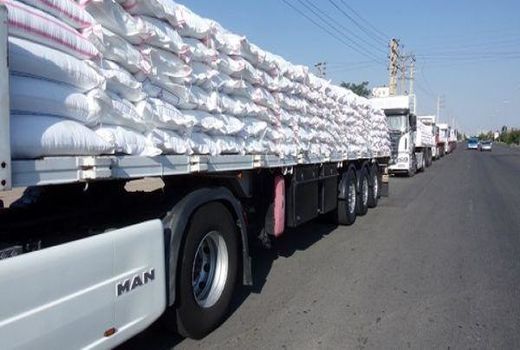 حمل 524 تن کود اوره از پتروشیمی لردگان به مقصد آذربایجان شرقی