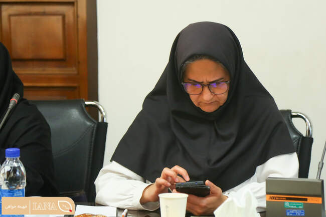 نشست آسیب‌شناسی نظام حکمرانی گیاهان دارویی