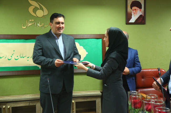 مراسم گرامیداشت روز زن در موسسه جهاد استقلال  