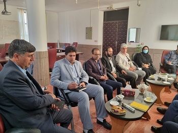 حضور سرپرست فرمانداری  در مدیریت جهاد کشاورزی خنج