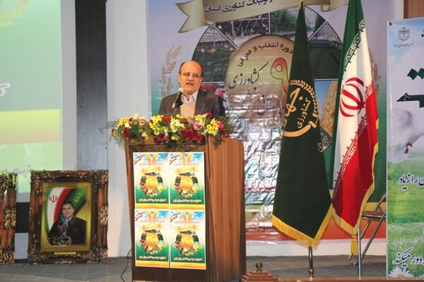 تولید کنندگان سربازان سازندگی بخش کشاورزی هستند