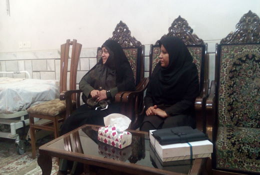 دیدار با خانواده جانبازان و ایثارگران یک وظیفه است